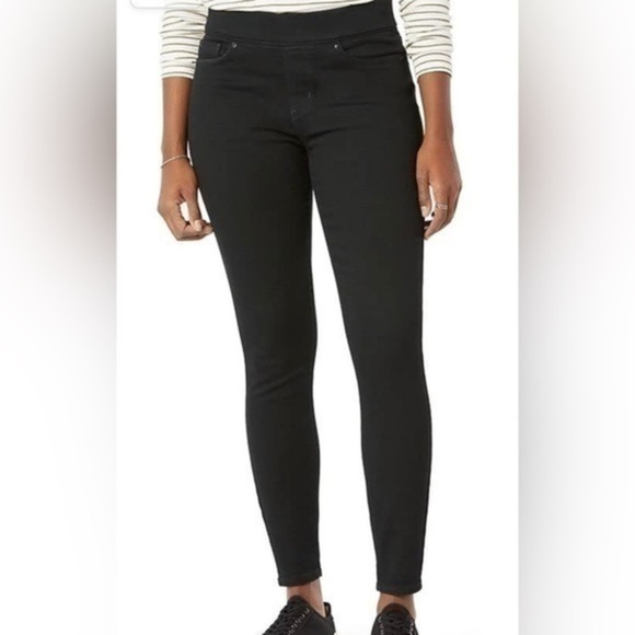 NWT Levi signature Totally Shaping Pull-on Skinny Jeans 36x30 (Sz 14 short) - Picture 1 of 11